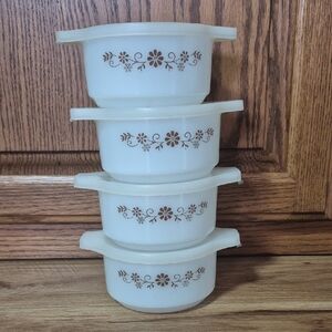 Dynaware Pyr-O-rey Small Casserole Bowls With Lids - Set Of 4